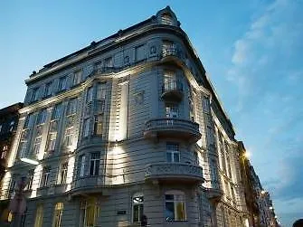 Myplace - Premium Apartments Riverside Bécs