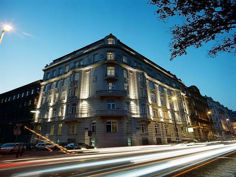 Myplace - Premium Apartments Riverside Vienna Aparthotel