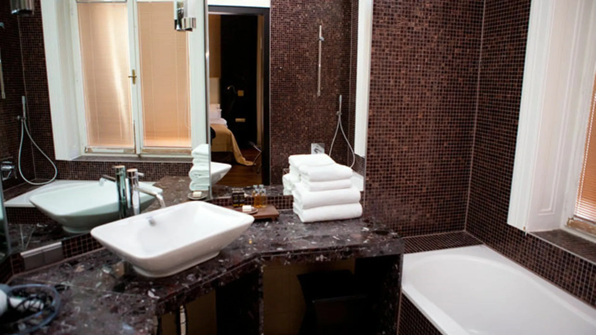 Myplace - Premium Apartments Riverside Vienna 4*,  Austria